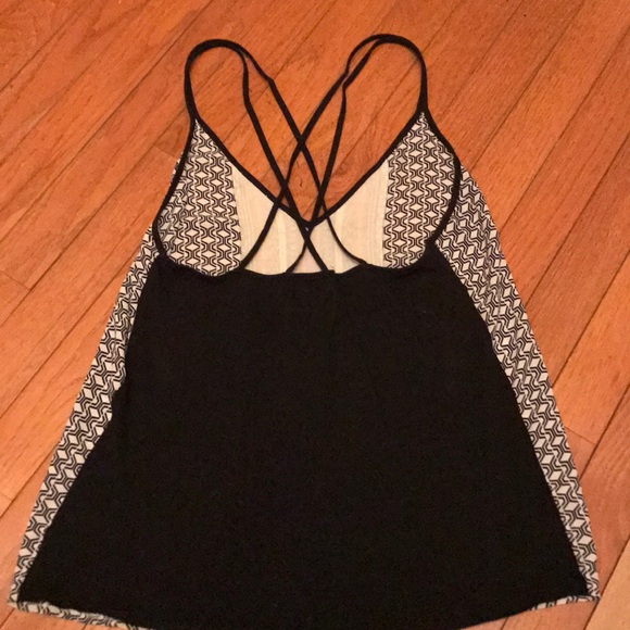 Express Sequin Tank - Picture 6 of 6